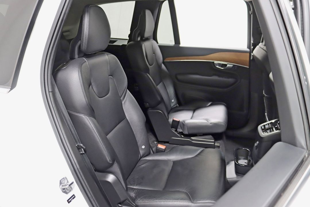 2021 Volvo XC90 Recharge