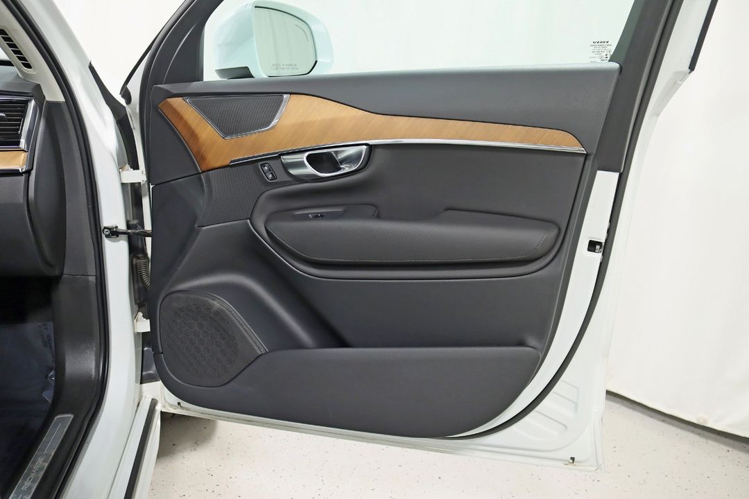 2021 Volvo XC90 Recharge