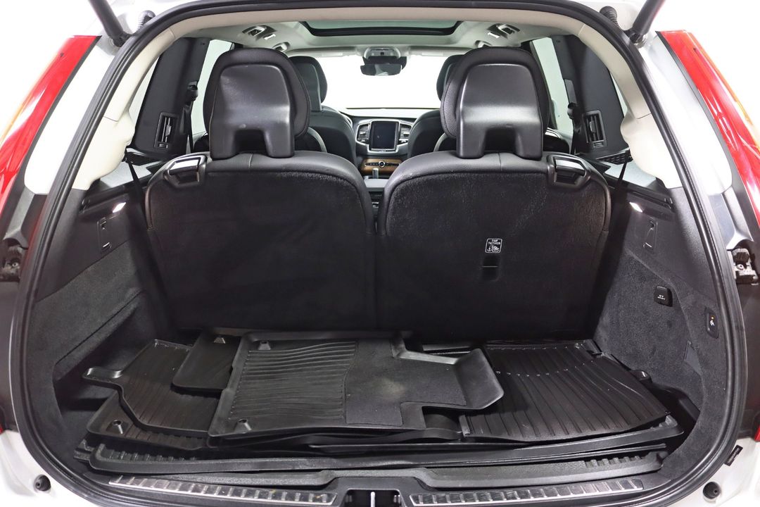 2021 Volvo XC90 Recharge