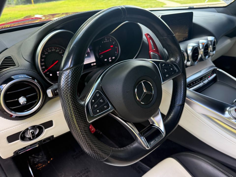 2016 Mercedes-Benz AMG GT