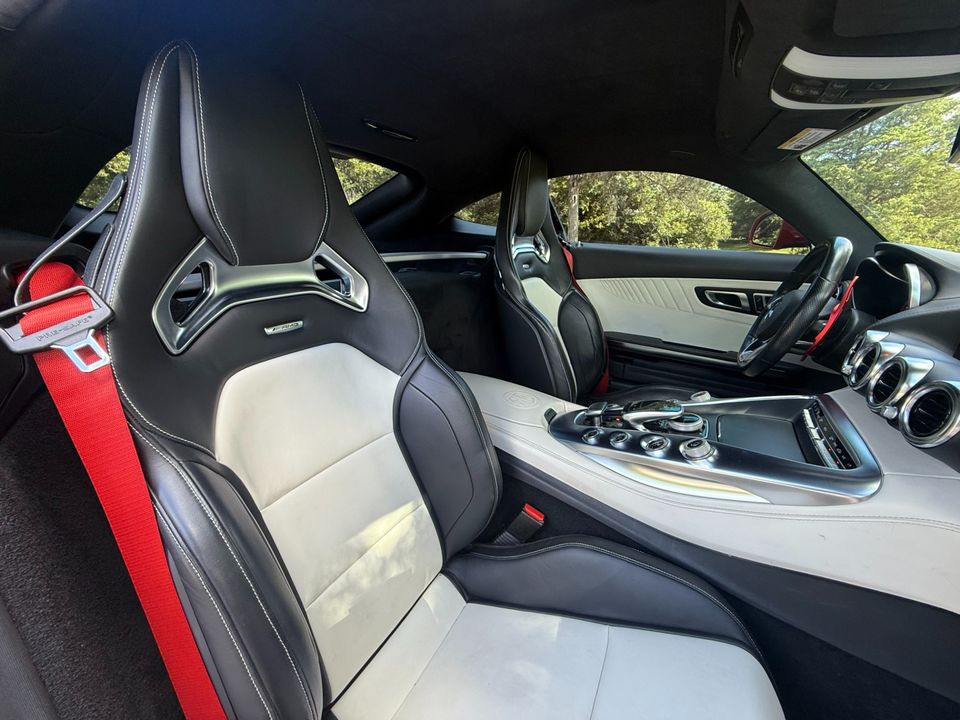 2016 Mercedes-Benz AMG GT