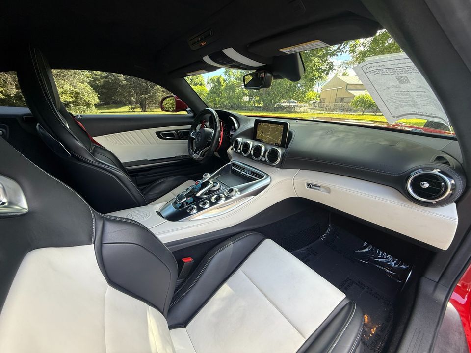 2016 Mercedes-Benz AMG GT