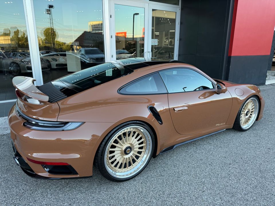 2025 Porsche 911