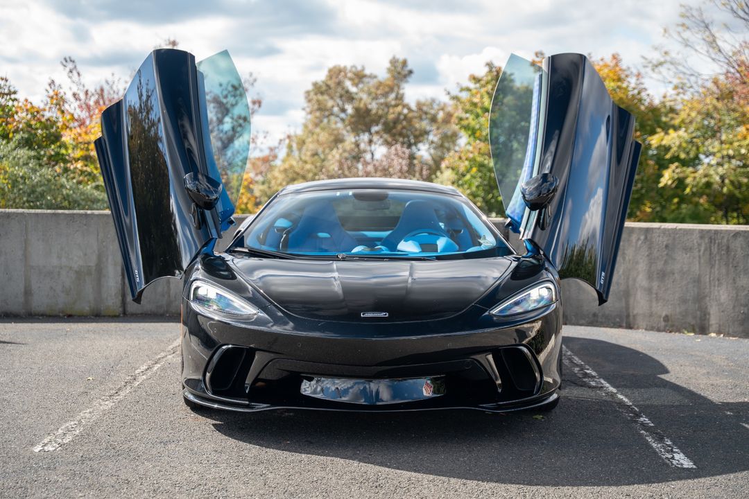 2025 McLaren GTS