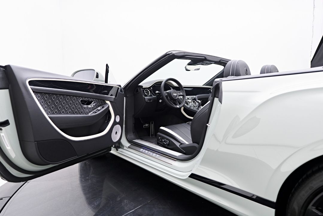 2024 Bentley Continental GT