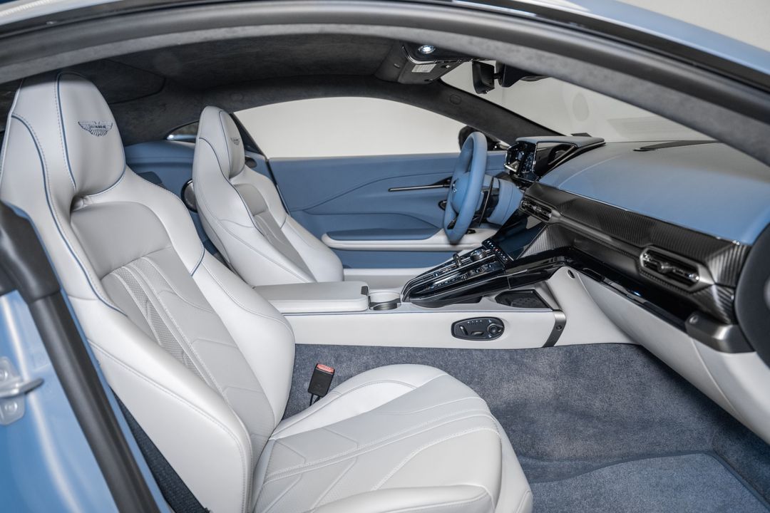 2026 ASTON MARTIN VANTAGE