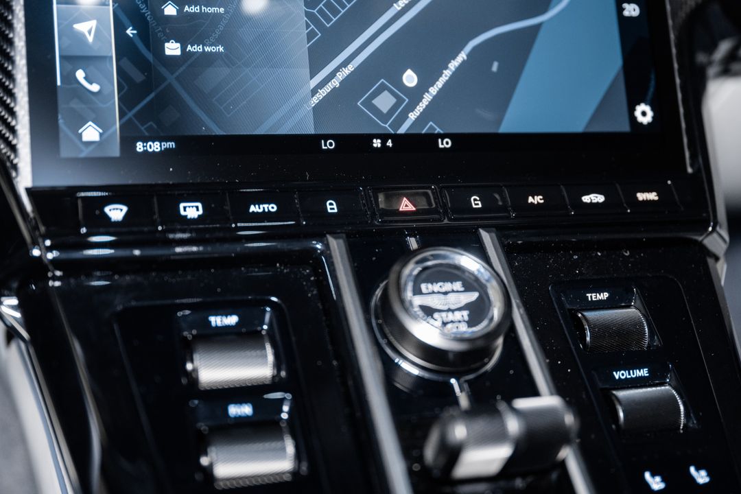 2026 ASTON MARTIN VANTAGE