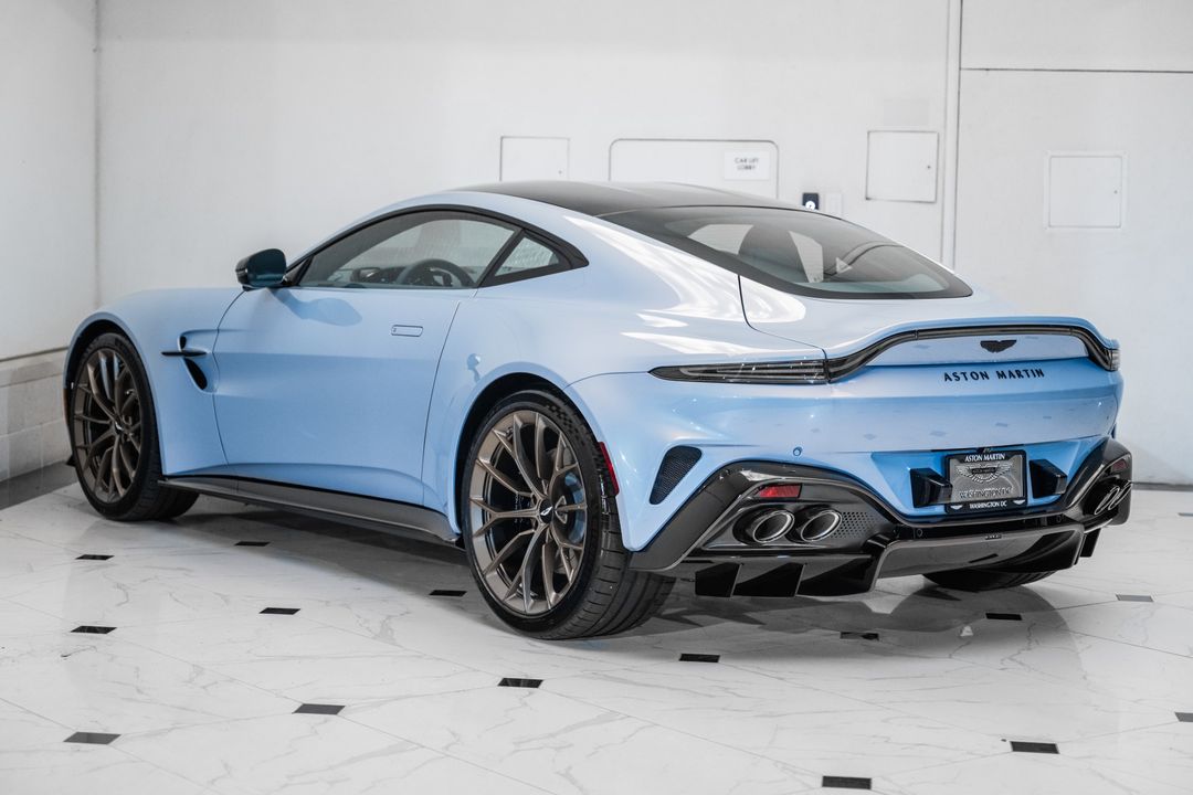 2026 ASTON MARTIN VANTAGE