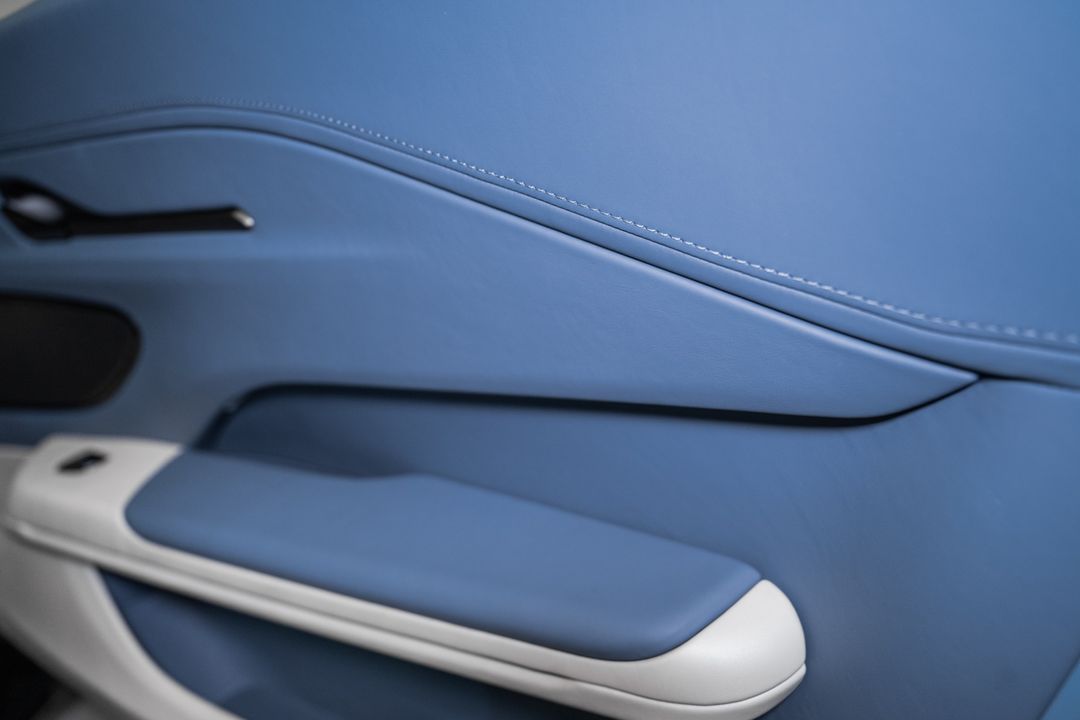 2026 ASTON MARTIN VANTAGE