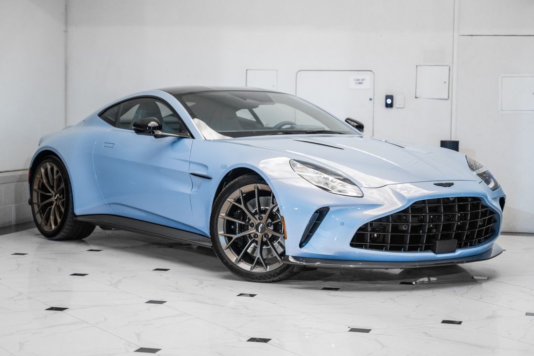 2026 ASTON MARTIN VANTAGE