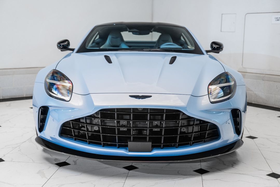 2026 ASTON MARTIN VANTAGE