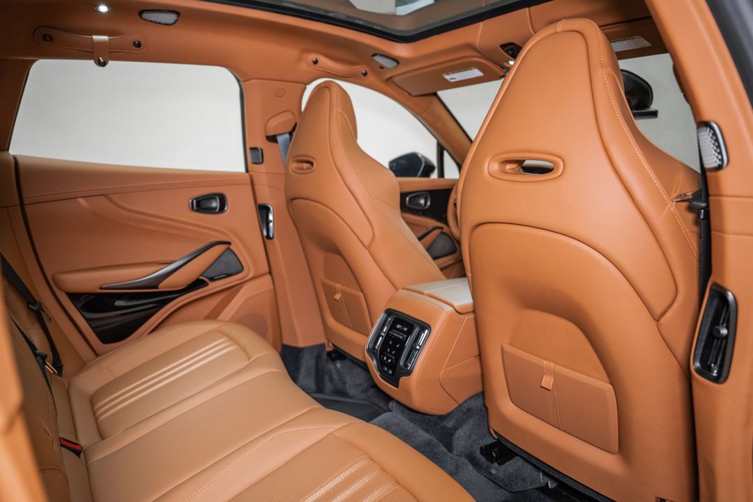 2026 ASTON MARTIN DBX