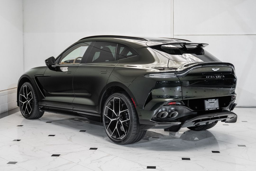 2026 ASTON MARTIN DBX