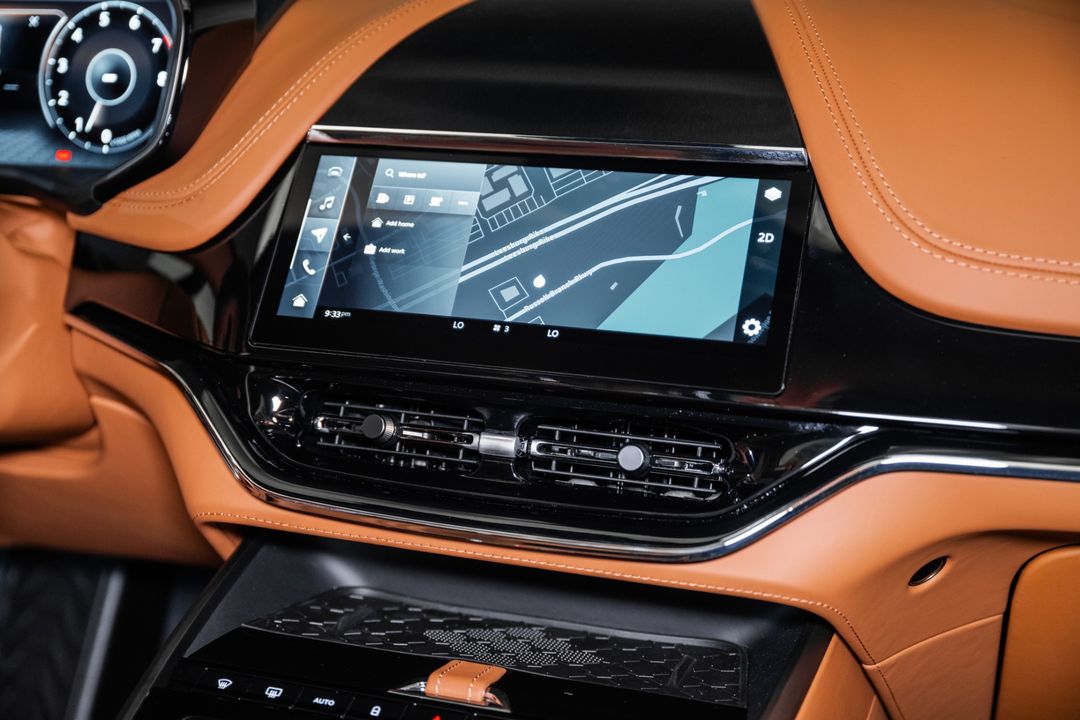 2026 ASTON MARTIN DBX