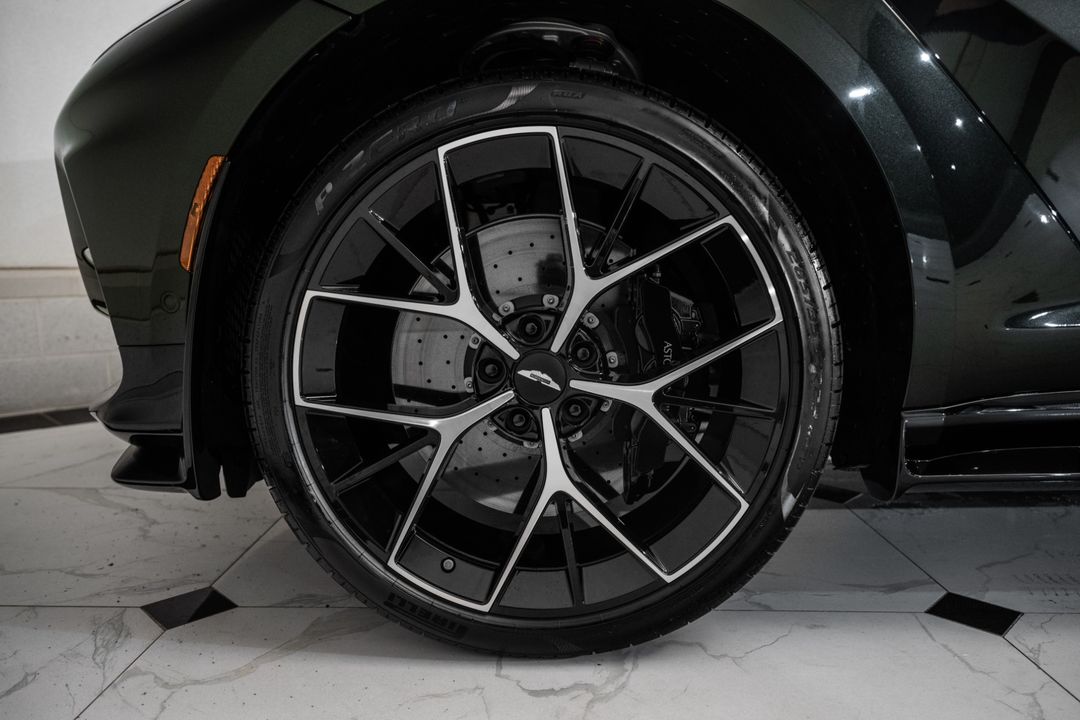 2026 ASTON MARTIN DBX