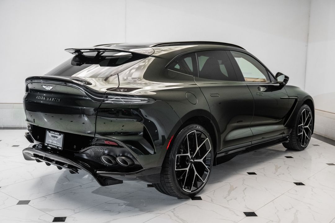2026 ASTON MARTIN DBX