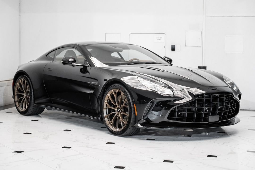 2026 ASTON MARTIN VANTAGE