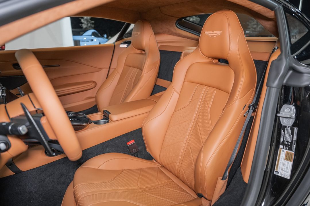 2026 ASTON MARTIN VANTAGE