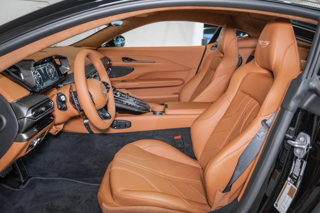 2026 ASTON MARTIN VANTAGE