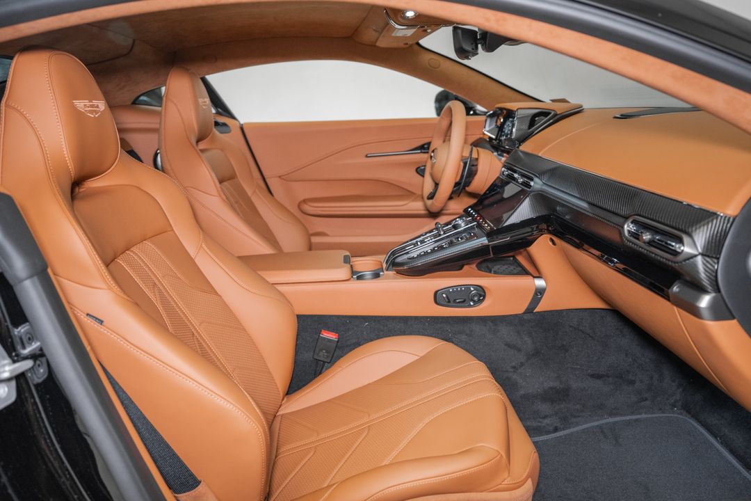 2026 ASTON MARTIN VANTAGE
