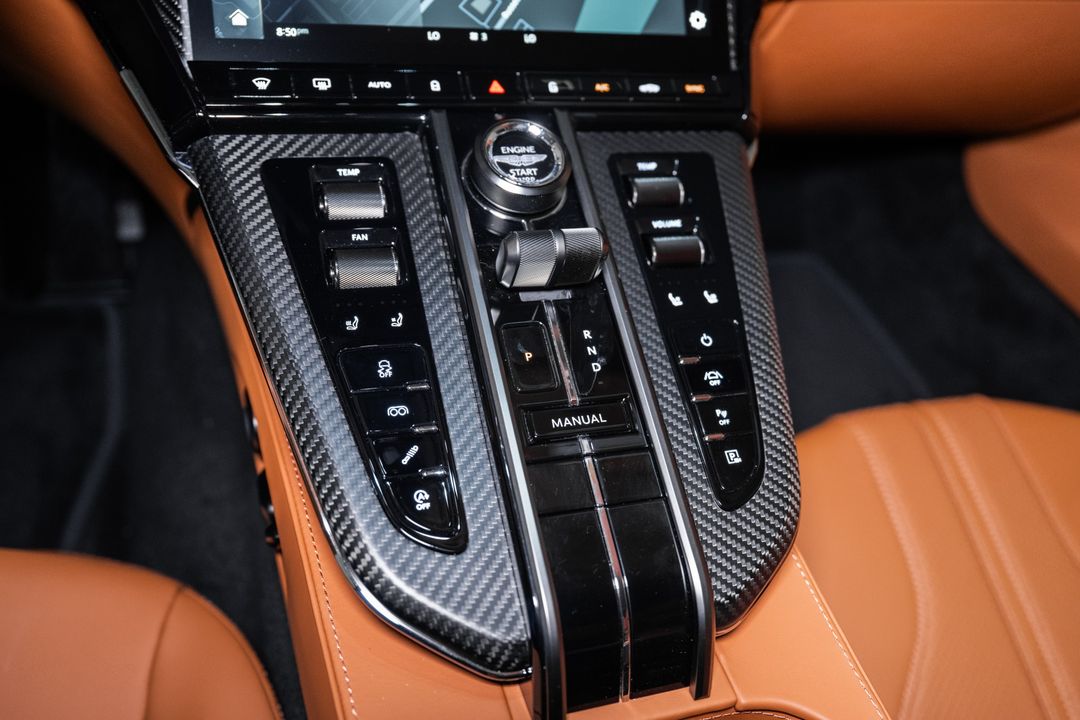 2026 ASTON MARTIN VANTAGE