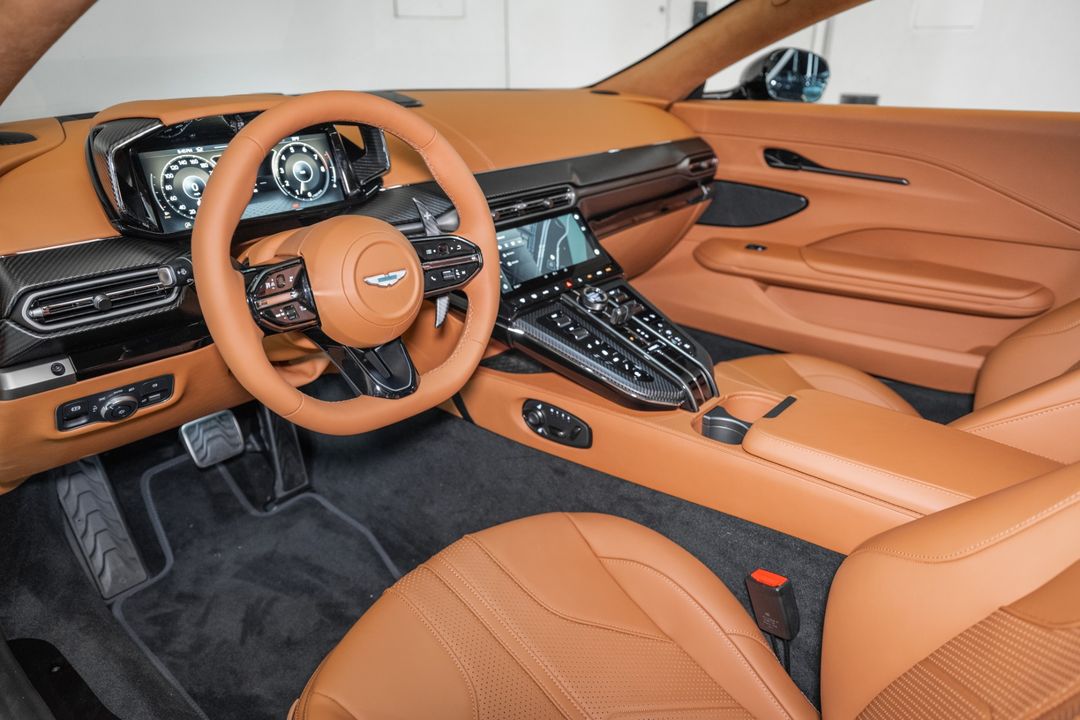 2026 ASTON MARTIN VANTAGE