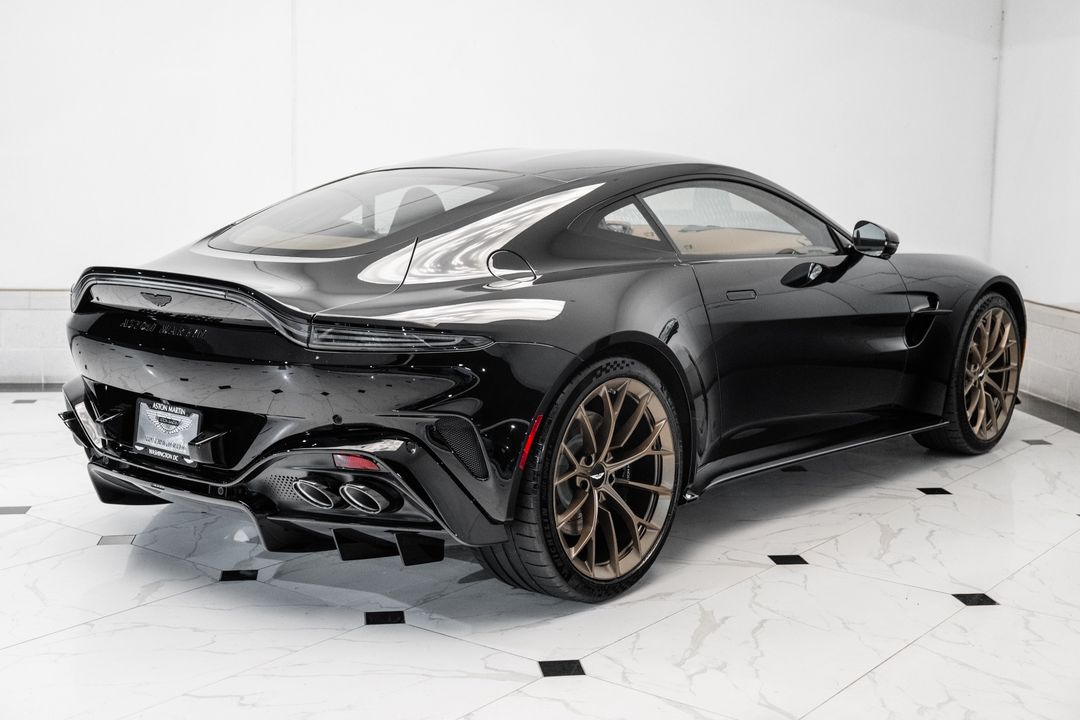 2026 ASTON MARTIN VANTAGE
