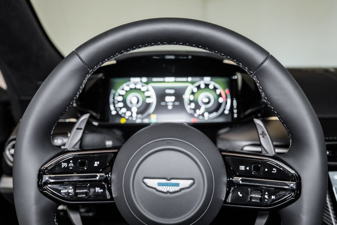 2026 Aston Martin VANTAGE