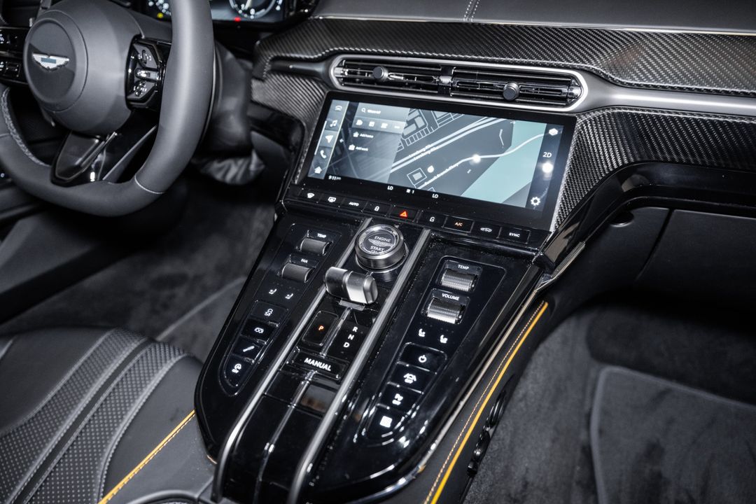 2026 Aston Martin VANTAGE