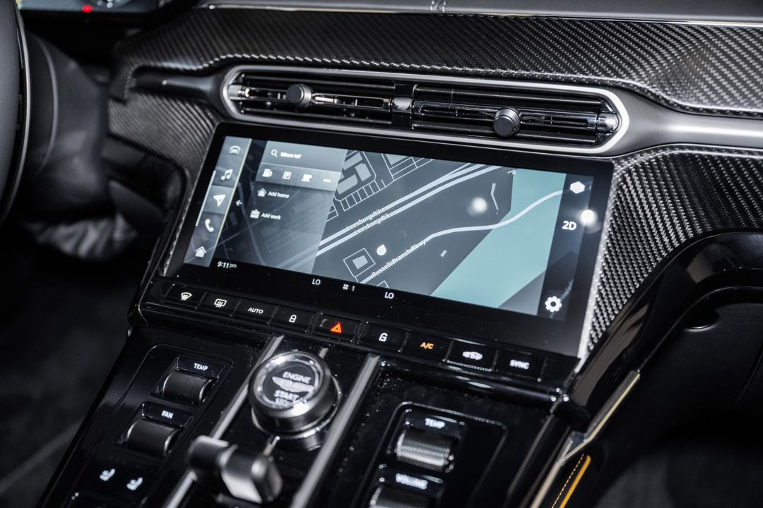 2026 Aston Martin VANTAGE