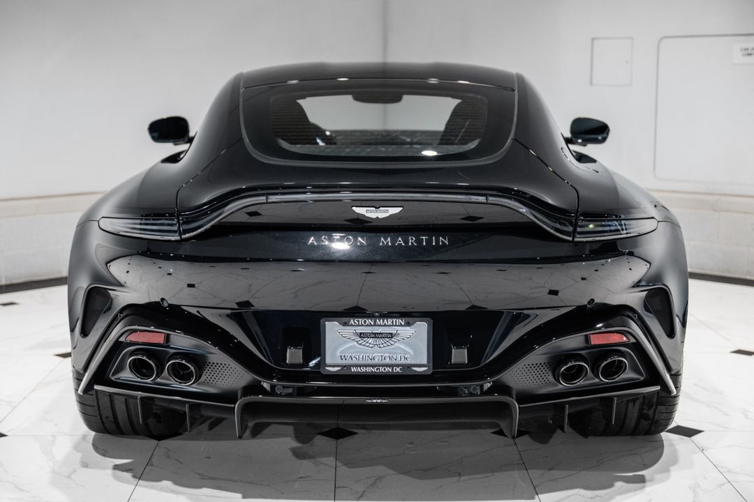 2026 Aston Martin VANTAGE