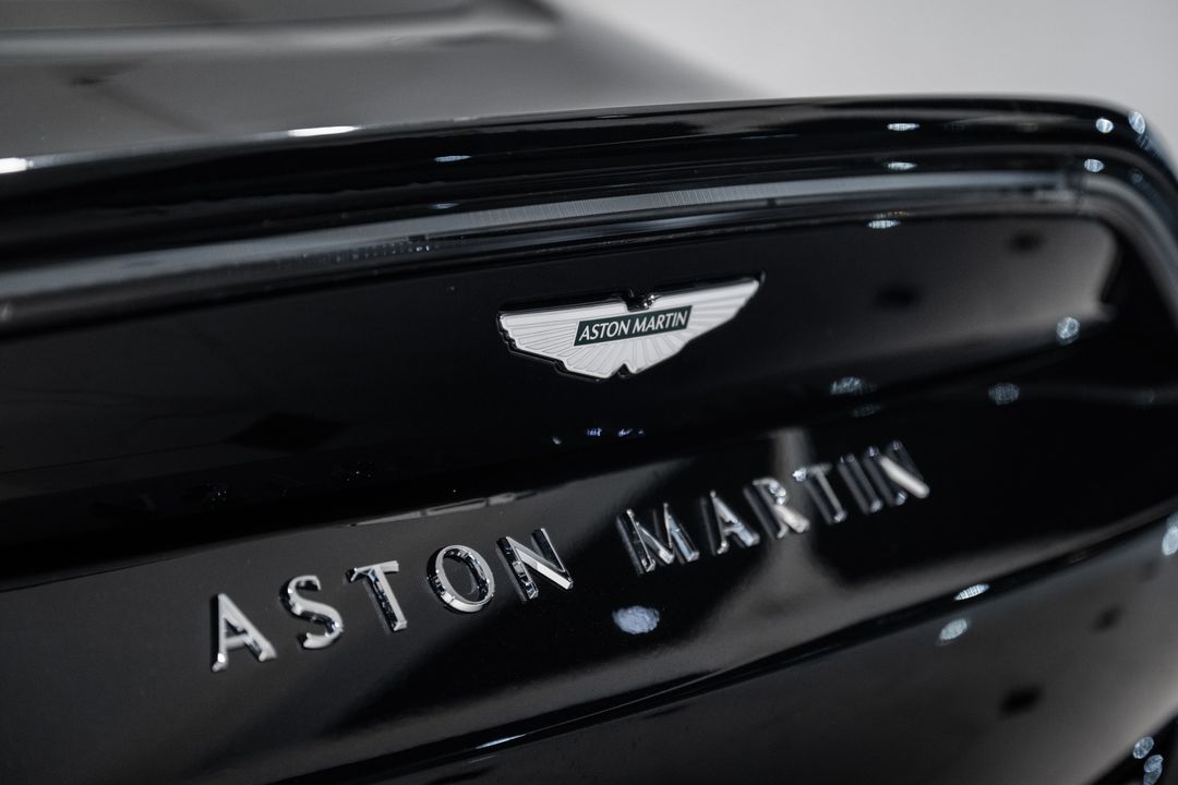 2026 Aston Martin VANTAGE