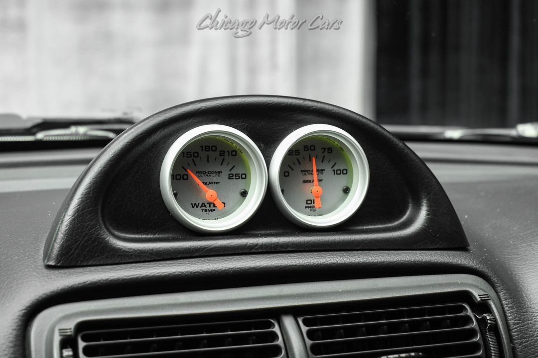 2000 Ford Mustang