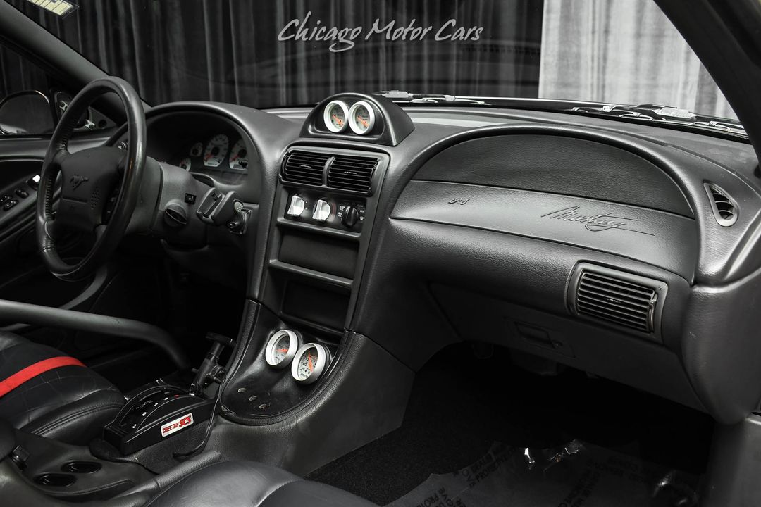 2000 Ford Mustang