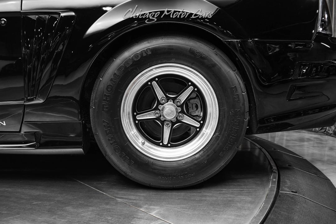 2000 Ford Mustang