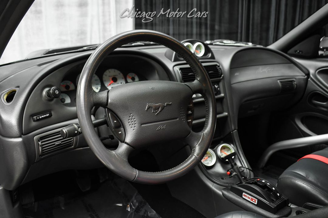 2000 Ford Mustang