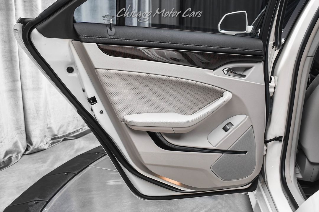 2012 Cadillac CTS-V Wagon