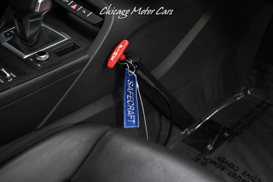 2017 Audi R8 V10 Plus