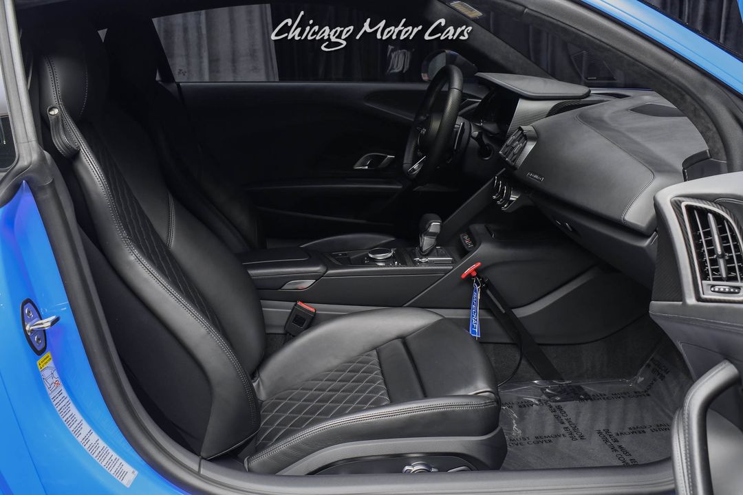 2017 Audi R8 V10 Plus