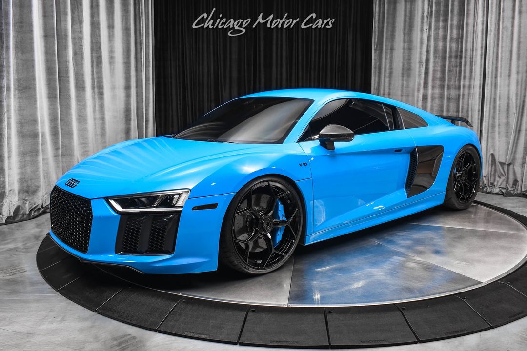 2017 Audi R8 V10 Plus