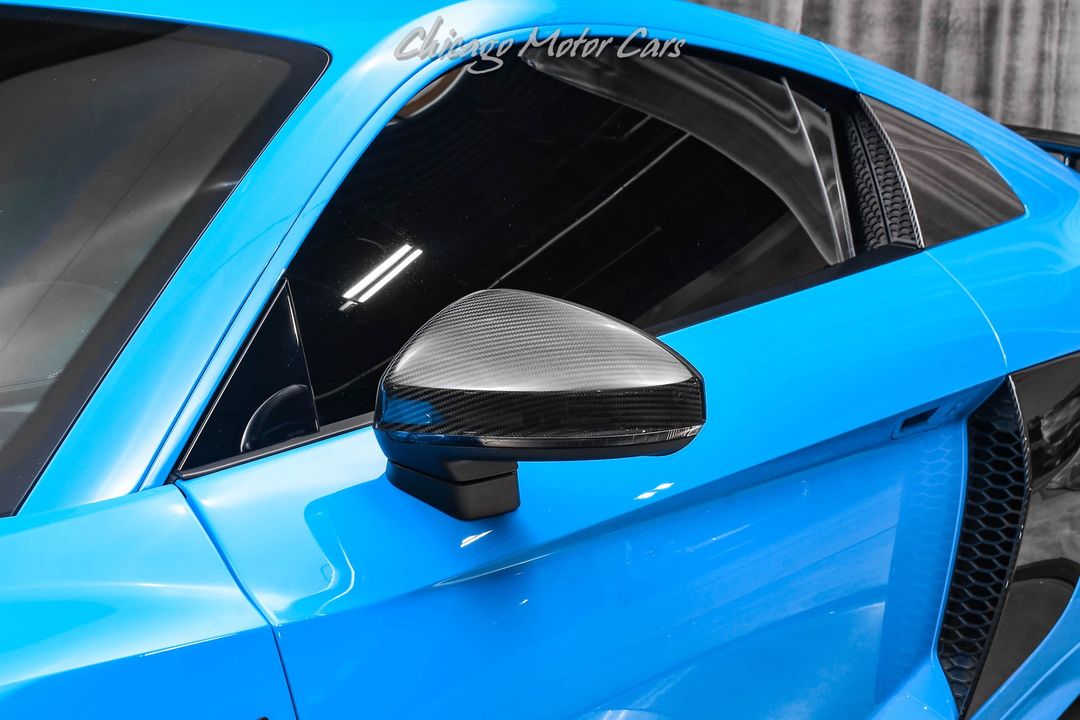 2017 Audi R8 V10 Plus