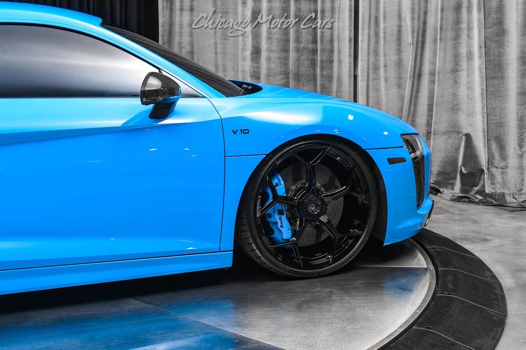 2017 Audi R8 V10 Plus