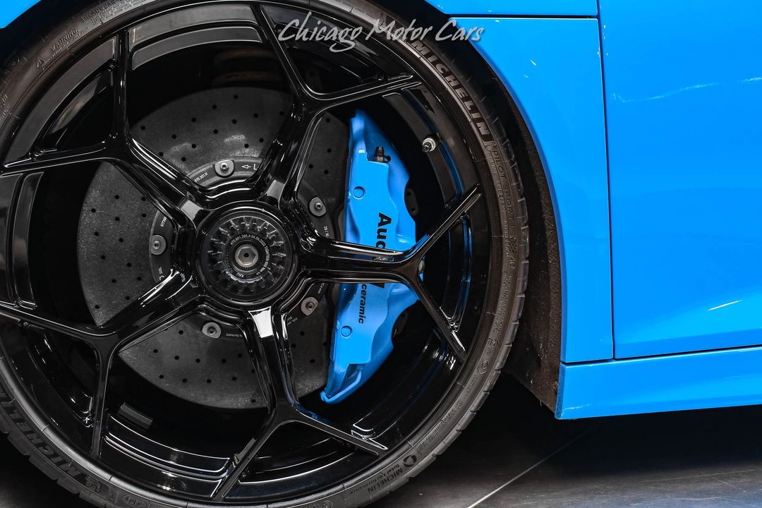 2017 Audi R8 V10 Plus