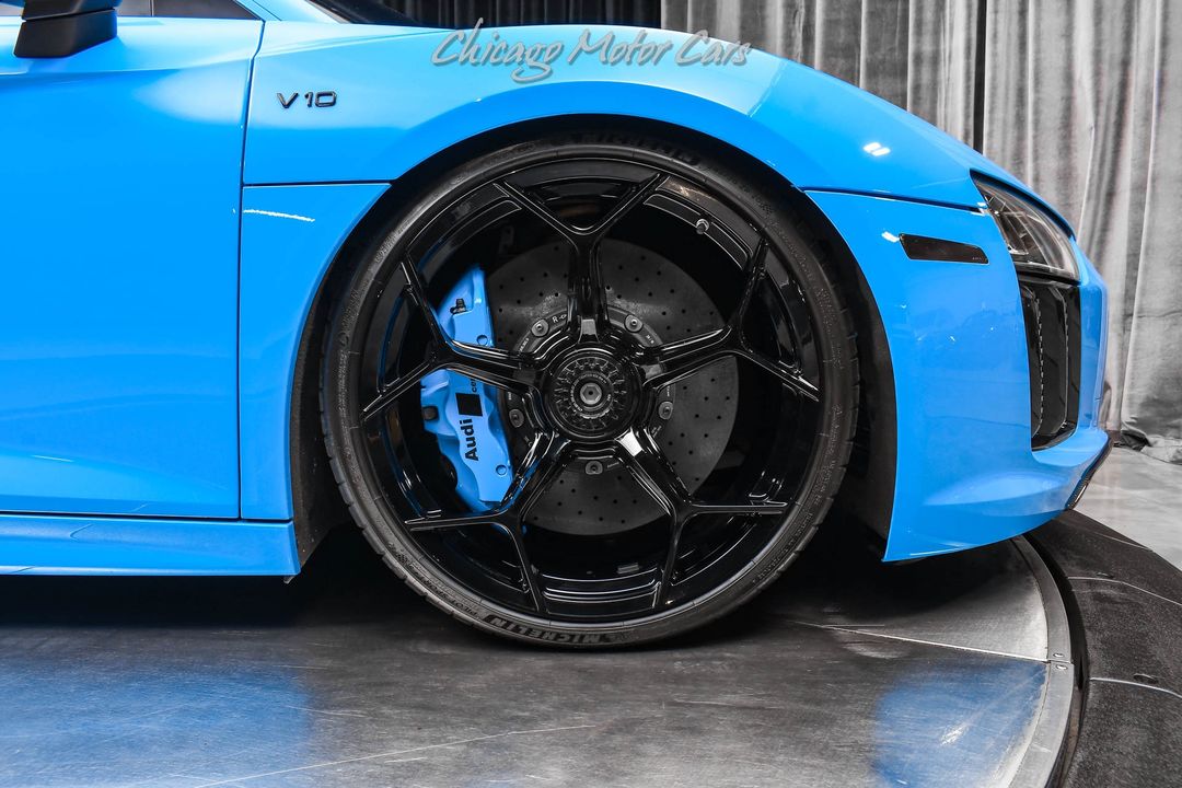 2017 Audi R8 V10 Plus