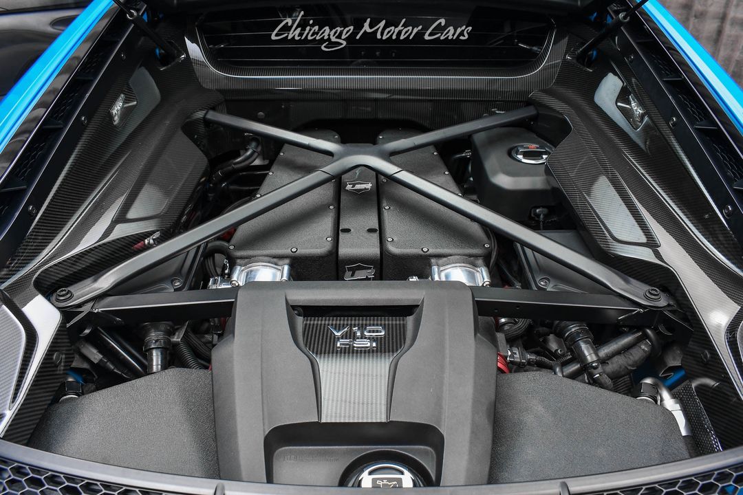 2017 Audi R8 V10 Plus