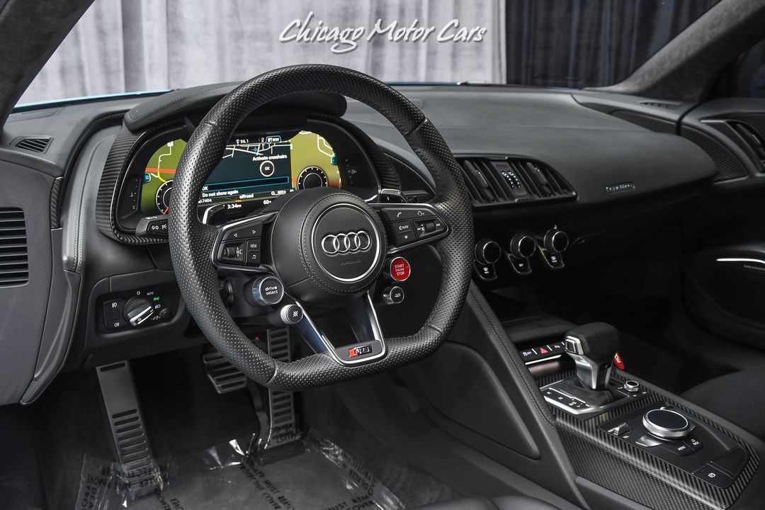 2017 Audi R8 V10 Plus