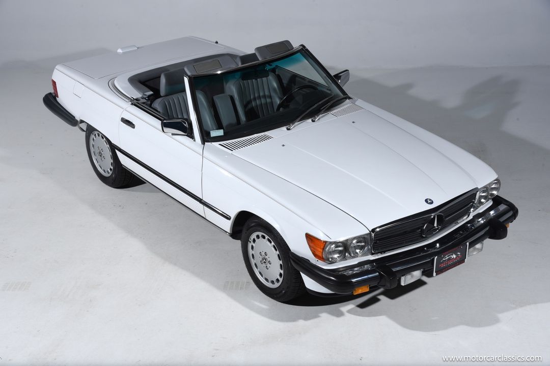 1989 Mercedes-Benz 560-Class