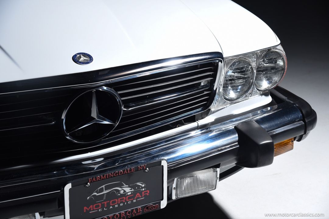 1989 Mercedes-Benz 560-Class
