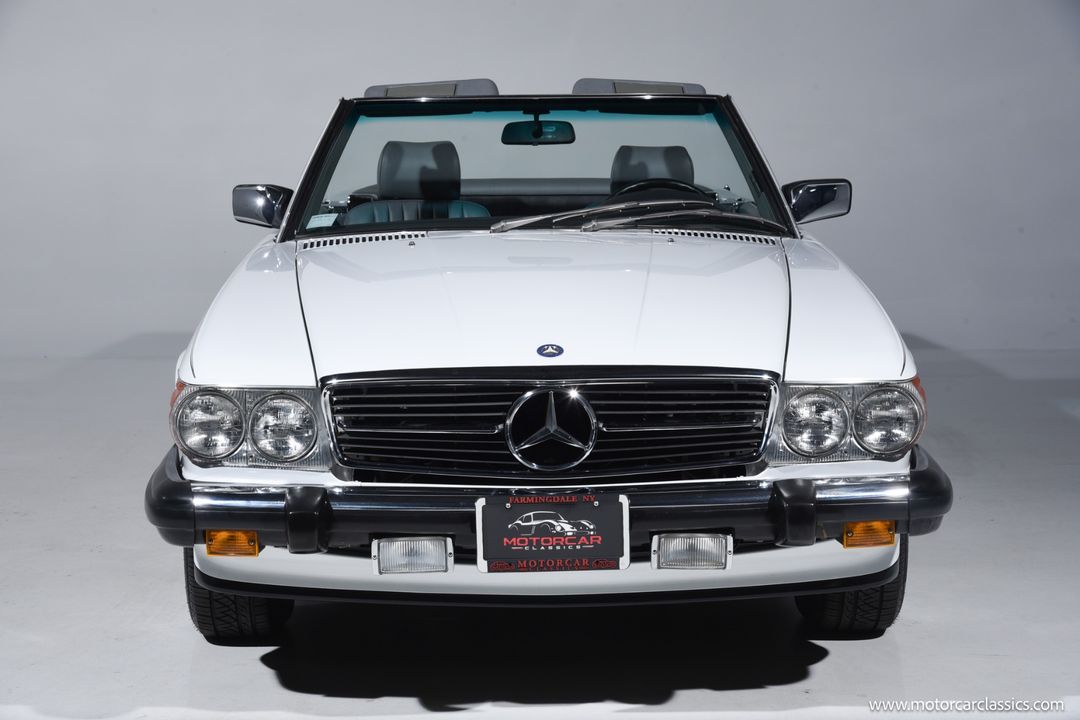 1989 Mercedes-Benz 560-Class