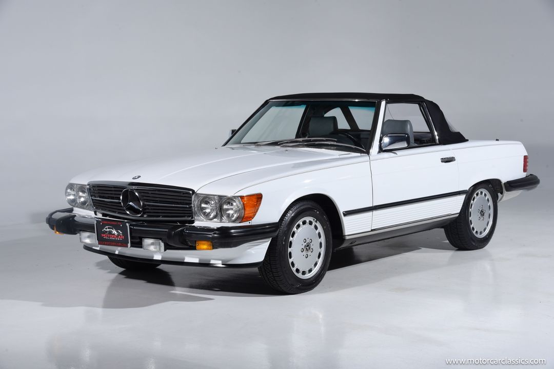 1989 Mercedes-Benz 560-Class